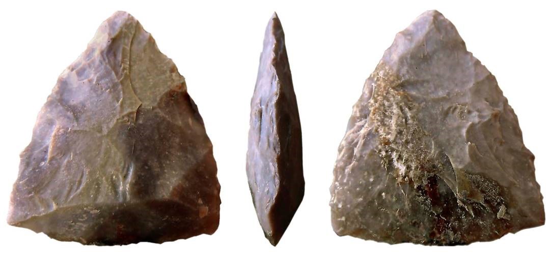 Figura 1 - Ferramenta (machado) de pedra lascada